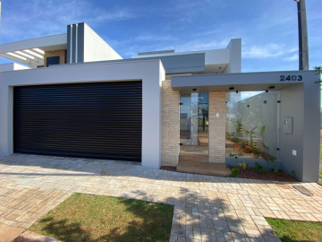 Casa à Venda